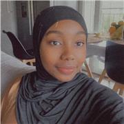 Bonjour, je suis étudiante en langues étrangères appliquées (anglais-espagnol) et je peux aider votre enfant à progresser en langue plus précisément en anglais. Je me tiens à votre de disposition pour vous aider dans votre réussite scolaire.